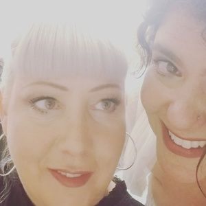 Meet your Posher, Chrystyne